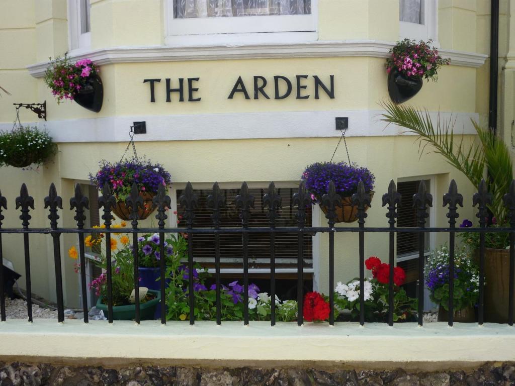 Arden Guest House Eastbourne Exterior photo